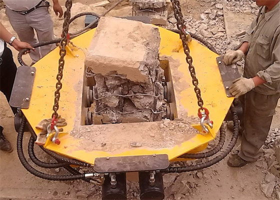 Hydrauliczny łamacz pali kwadratowych przydatne narzędzie do piaskowania i tradycyjnych metod kruszenia