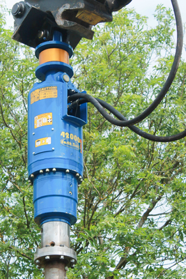 Okrągła hydrauliczna wiertarka do ziemi o średnicy 65 mm z 2 opcjonalnymi wałami wyjściowymi