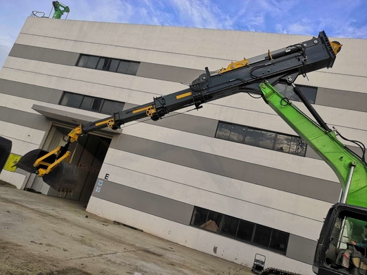 Srebrne wysuwane ramię z klapką do koparki 15 ton Maks. Promień kopania w pionie 6430 mm
