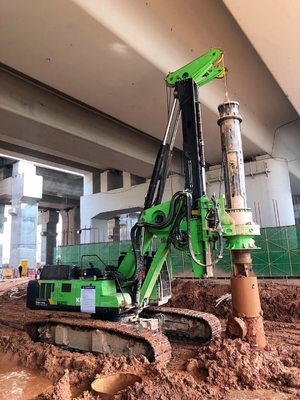 Wiertnica hydrauliczna o niskim prześwicie KR300ES Fundament o średnicy 1800 mm 320 kN.M
