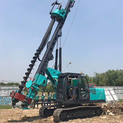 Hydrauliczny statyczny CFA Pile Driver Crawler 16m Metrów 150kN.M Obrotowa wiertnica